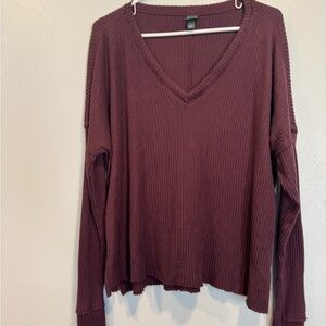 Wild Fable Red V-Neck Long Sleeve Sweatshirt